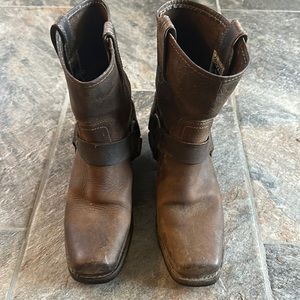 Women’s Frye Short Harness Boots, size 7.5